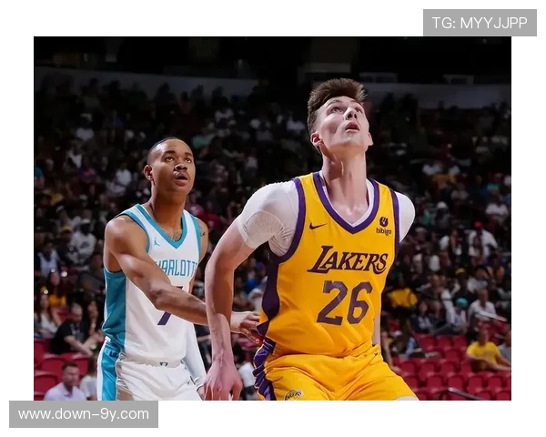 湖人签下发展联盟超新星布夫金,三分命中率43%补强外线 湖人签下发展联盟超新星布夫金,三分命中率43%补强外线